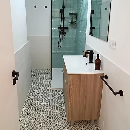 Apto Pet-friendly, 2 Plazas De Garaje Y Balcon