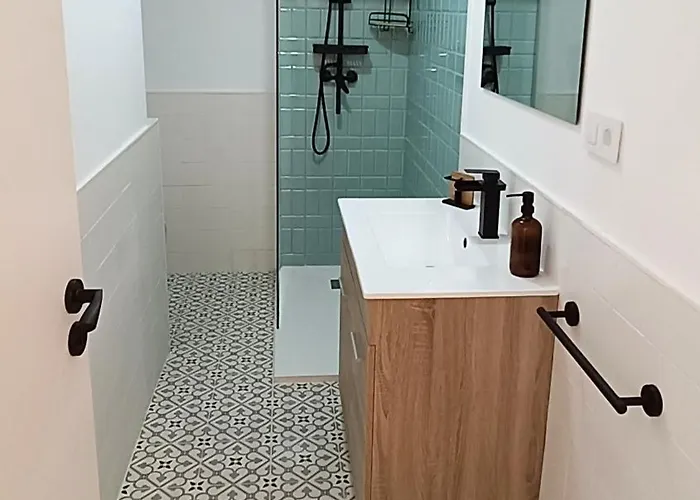 Apto Pet-friendly, 2 Plazas De Garaje Y Balcon